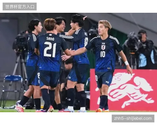 日本队将依靠久保建英和堂安律在边路的个人能力，执行高频内切战术，创造得分机会